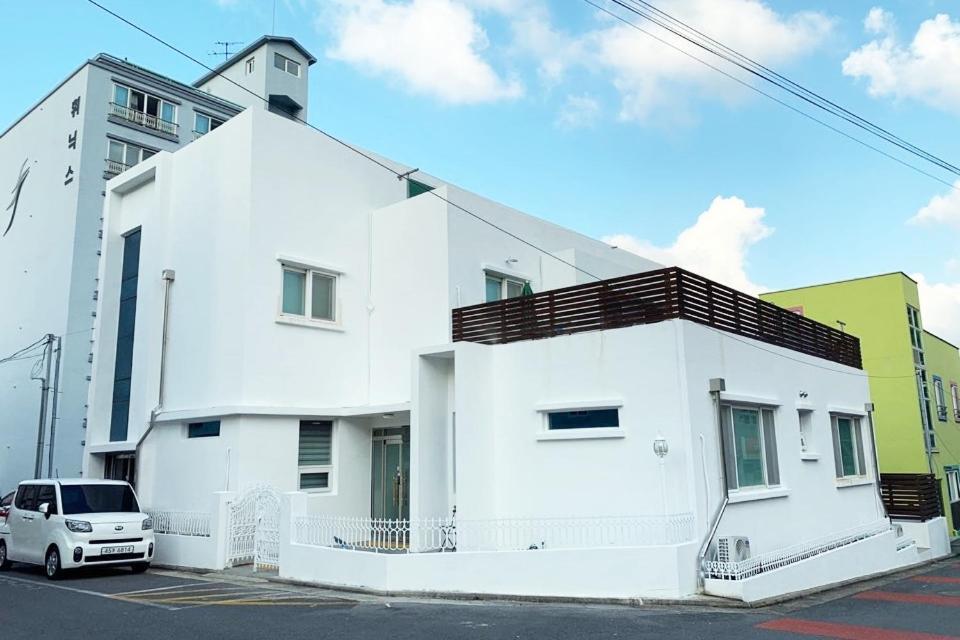 Jeju Guesthouse Togŭnnae Екстериор снимка